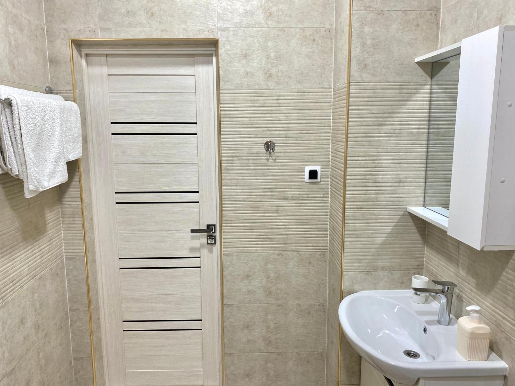 Spacious Apartment In New Building, Near The City Center And Airport Taskent Exterior foto